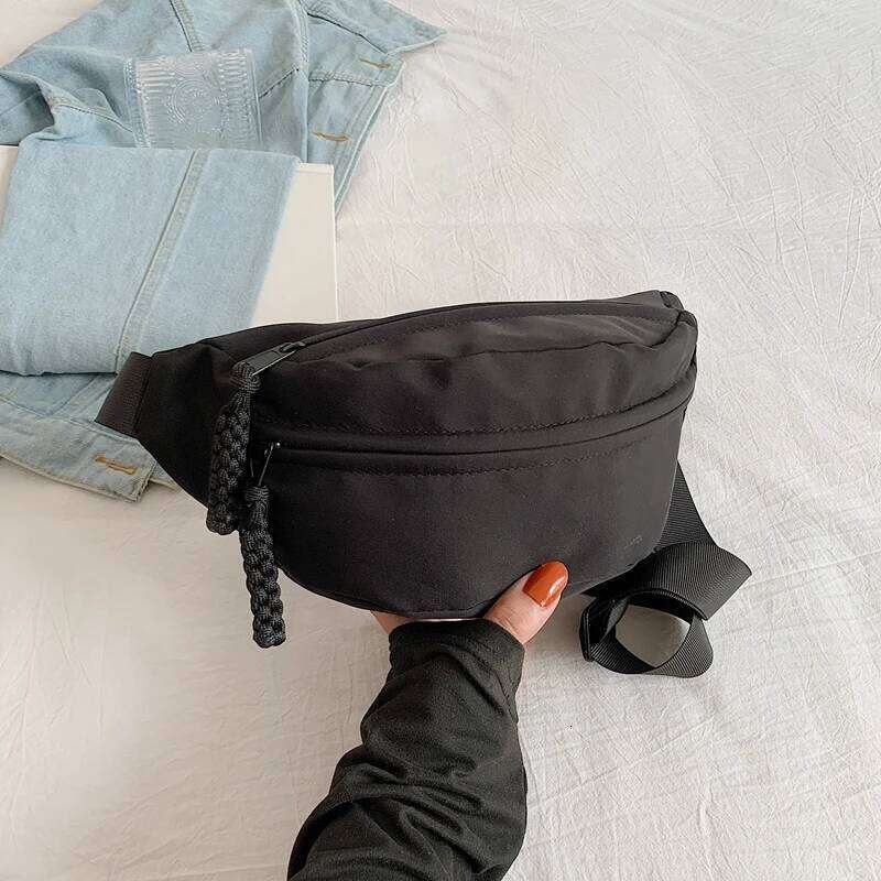 Nylon casual - trendy crossbody for women, men, sporty messenger bag, unique and versatile Instagram bag