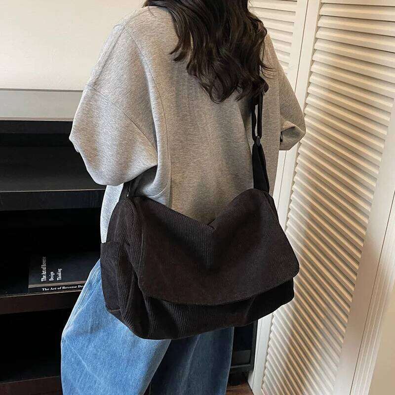 Trendy Corduroy Crossbody Women Fashion Large Capacity Shoulder for Travel Texture Simple and Versatile Commuting Bag XJ260131