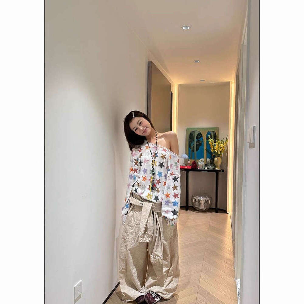 American Style Full Colorful Star Print Asymmetrical Long Sleeve T-Shirt Women's Summer Lightweight Off-Shoulder Sun Protection Cover-Up