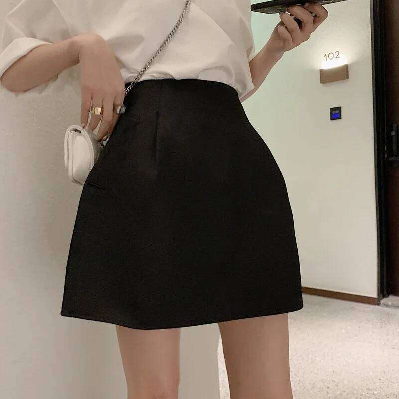 Sexy High Waist Wild Faldas Jupe Short Puffy Pocket Black Skirts for Women Y2k White Casual Suit Skirt Work Style Chic XJ260131