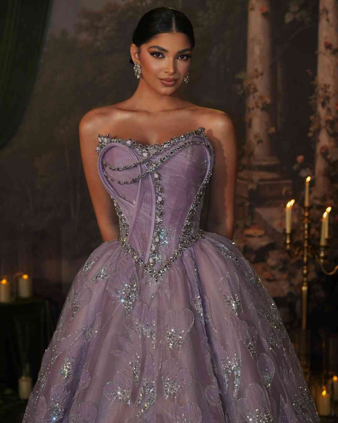 Elegant Strapless Beaded Evening Dresses Sexy Sleeveless Sequins Prom Dress Customized Luxury Floor Length Party Gown