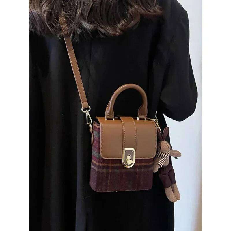 Vintage Plaid Fashion Patchwork Portable Small Square Bag 2023 New Autumn Winter Commut Crossbody Bags Pop Texture Shoulder Pack XJ260131