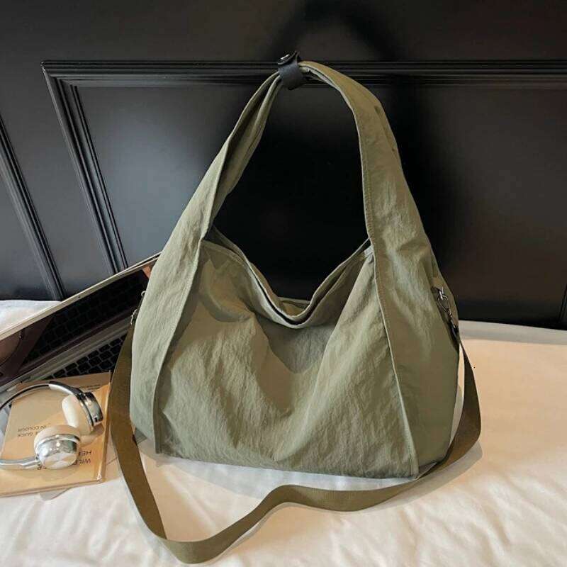 Japan Style Nylon Crossbody Casual Large Capacity Tote Lightweight Women Shoulder Bag Simple Handbag XJ260131