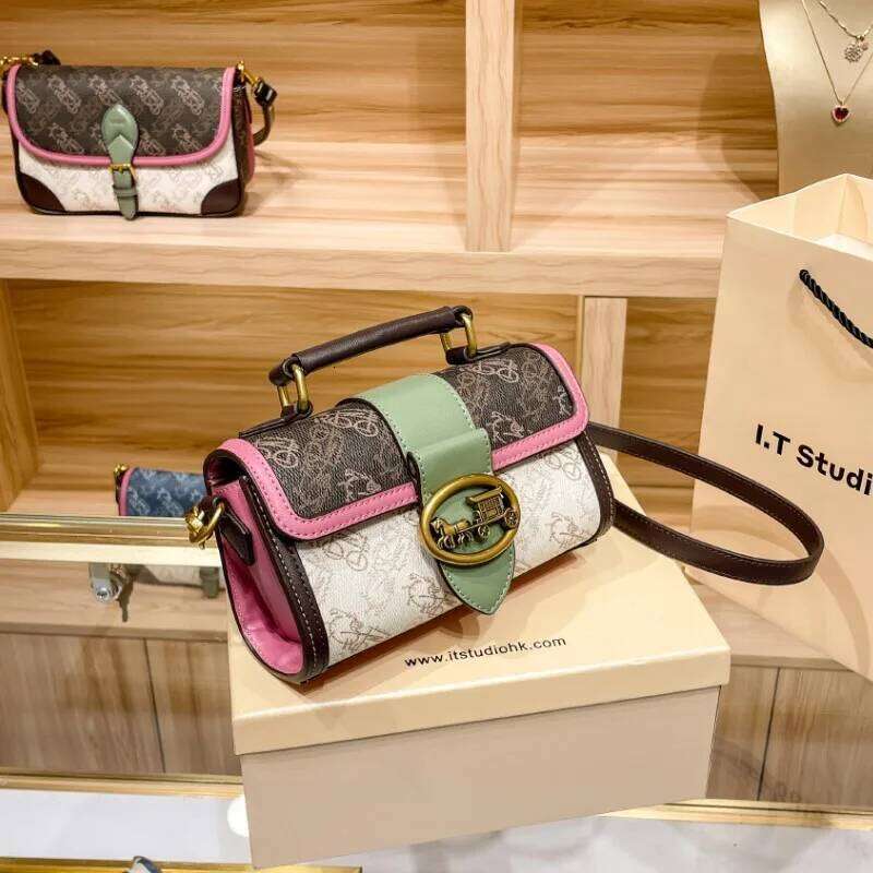 Women's handbag 2023 new high-end leather pillow crossbody small square bag, women's autumn and winter horse drawn cart
