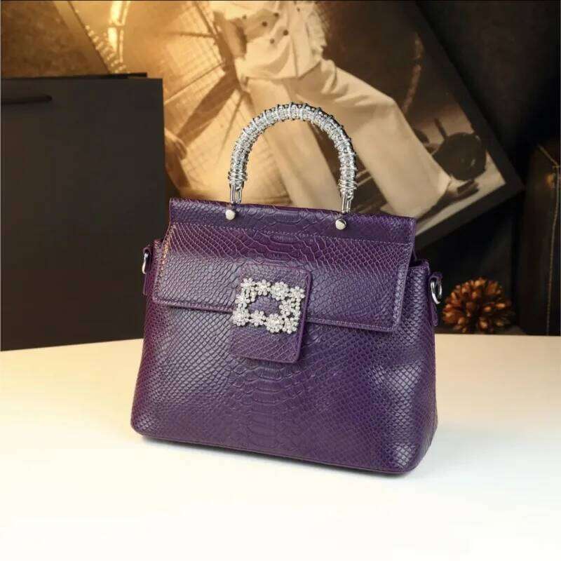 2025 New Fashionable Handheld Diamond with High Quality, Single Shoulder Crossbody Bag, Exquisite Banquet Light Luxury Bag