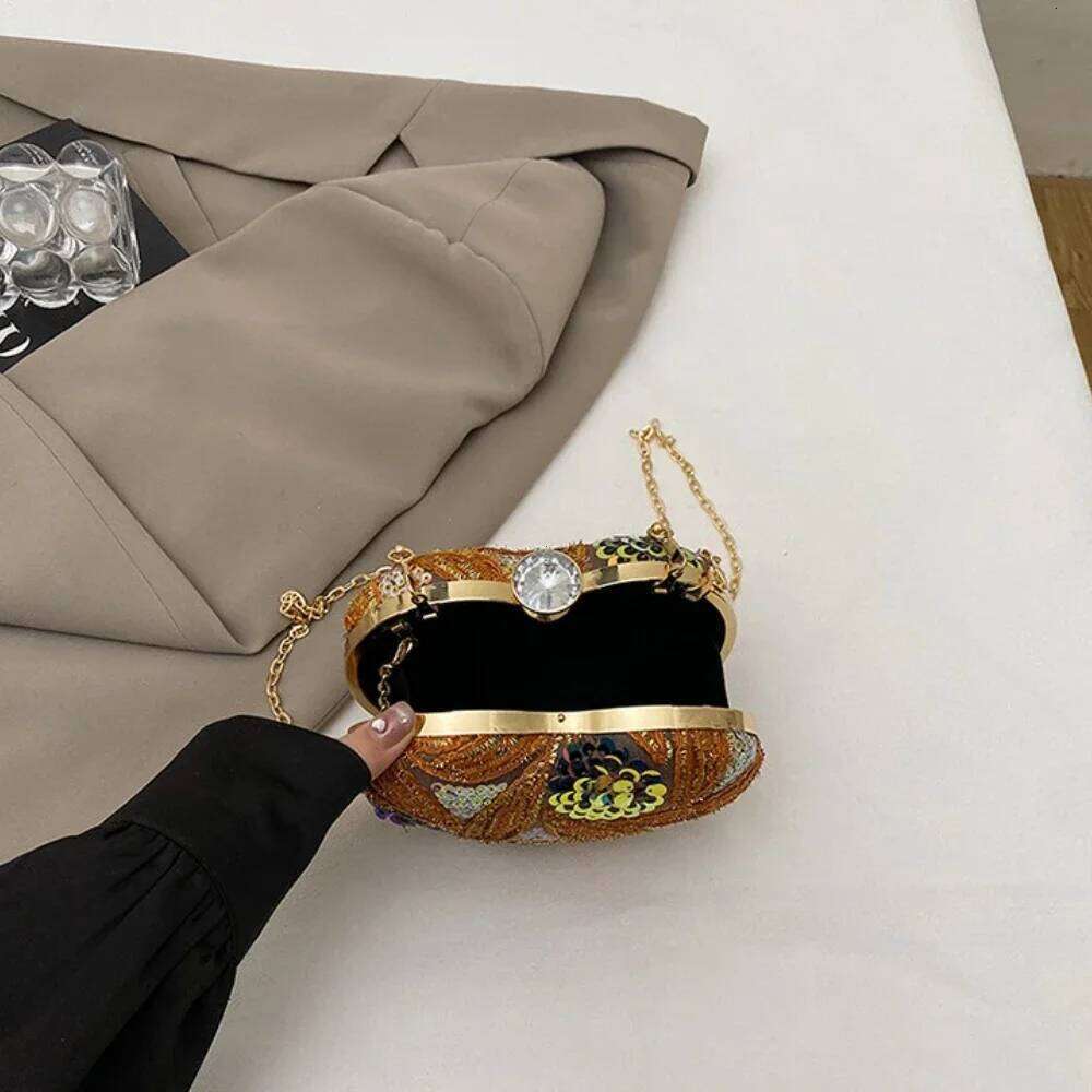 2025 Party Evening Purse Designer Crossbody New in Handbag Ladies Hand Bag Sac FemmeLuxury Gold Clutch Bags for Women