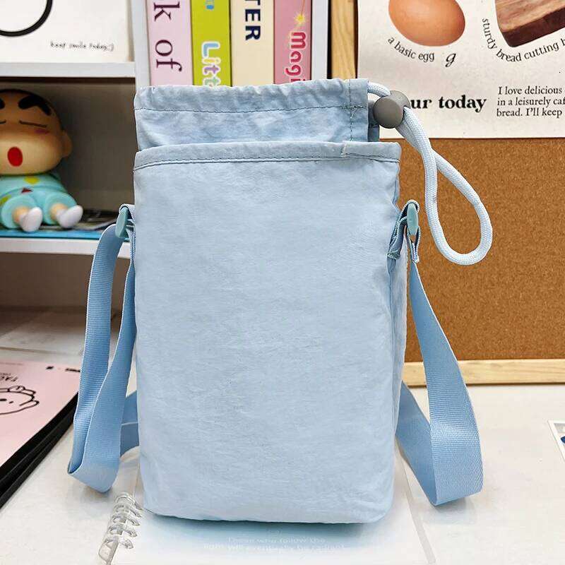 Korean style high-value mobile phone for women, casual and simple water bottle, umbrella, portable commuting crossbody bag
