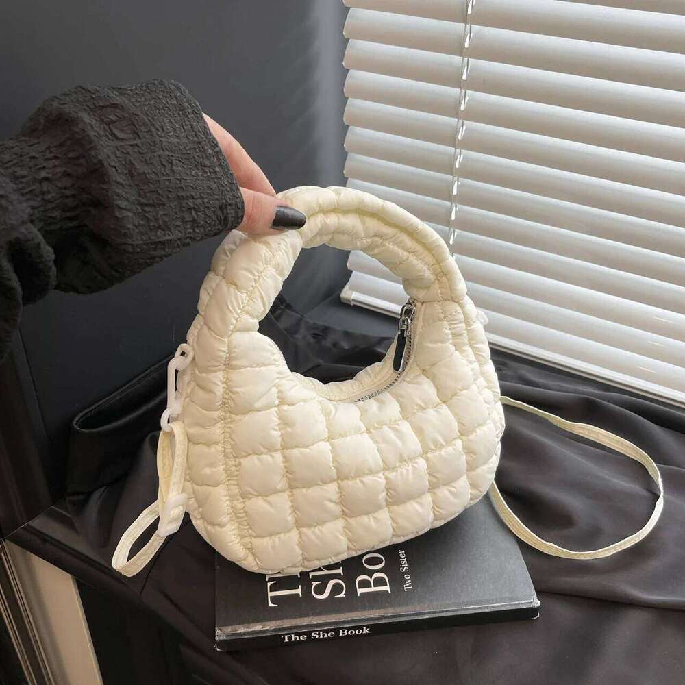 Pleated cloud women's autumn and winter new down cotton handbag casual versatile bubble shoulder messenger bag
