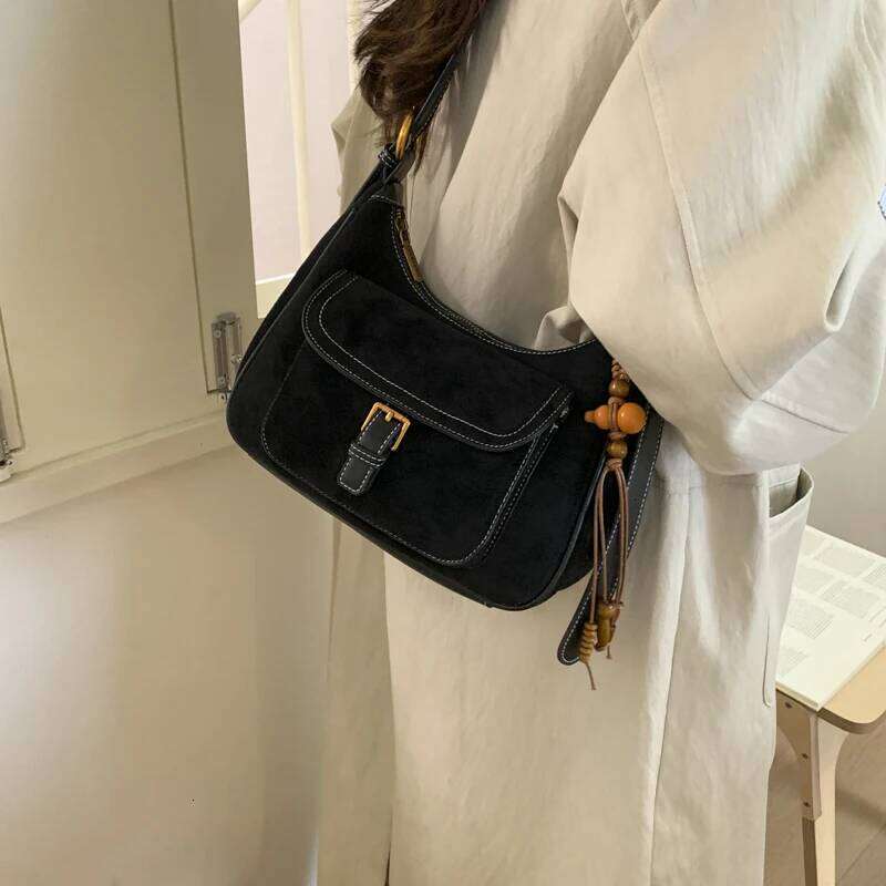 LEFTSIDE Women Small PU Leather Shoulder 2025 Winter Solid Color Crossbody Bag Luxury Designer Trend New Handbags XJ260131