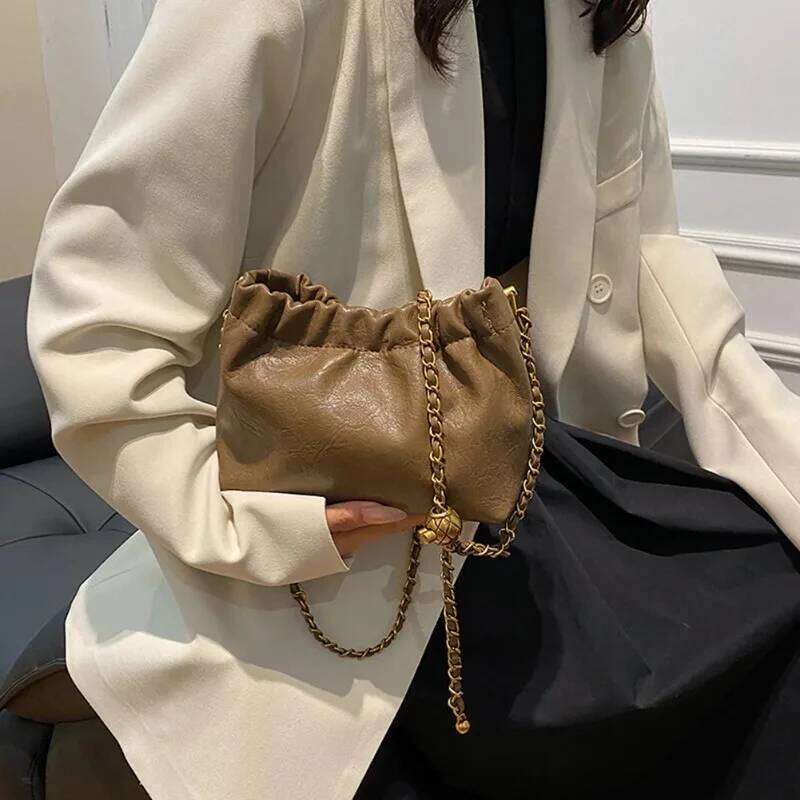 Women's Tote PU Leather Hobo Fashionable Retro Bucket Korean High-End Chain Crossbody Bag XJ260131