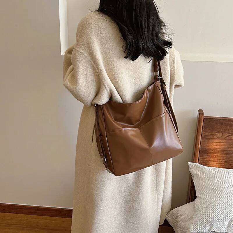 University Student Women's Tote Bag Hot Sale of The Season New Versatile High-End Large Capacity Commuter Backpack Autumn Winter