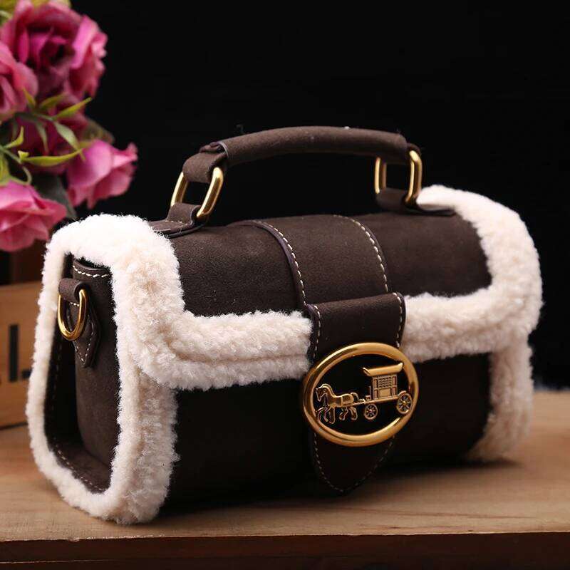 Luxury brand women's high-end designer 2024 new autumn and winter plush handbag single shoulder crossbody small square bag