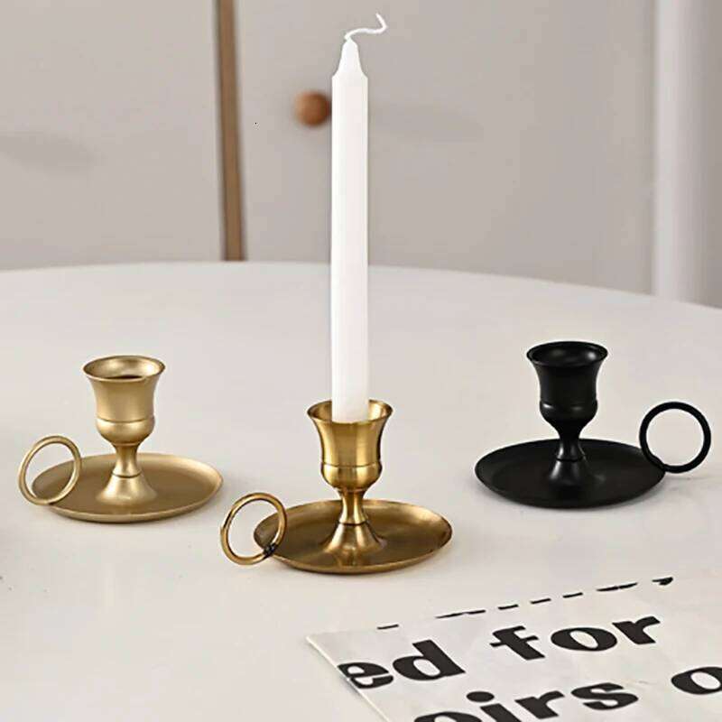 Metal Desktop Candlestick Adornment Candle Holder With Handle Centerpiece Dining Table Wedding Festive Decoration Y260131