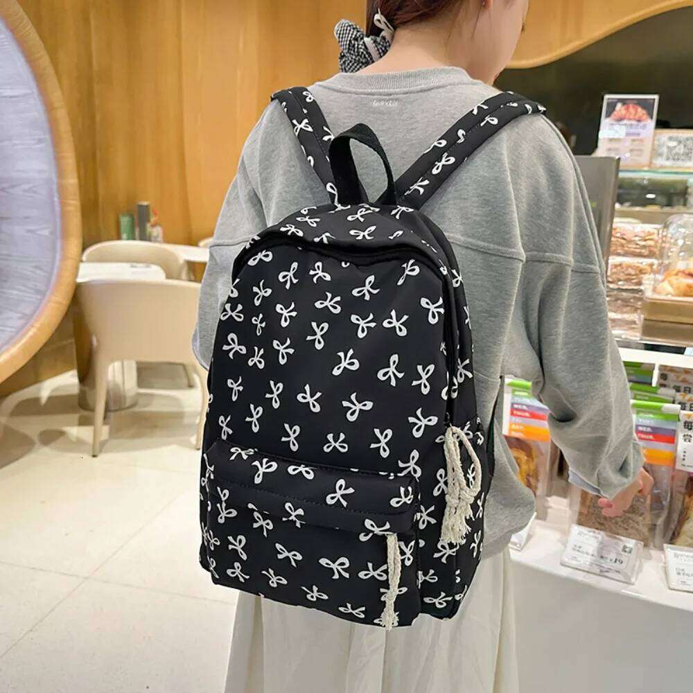 Large Capacity Versatile Backpack, Simple BackpackBackpack for Girls, Ins, Cute and Junior High School Students,2025