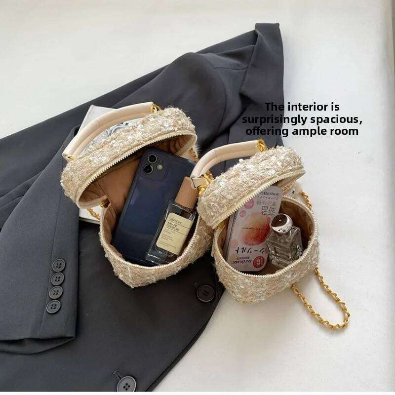 New Comfortable and Versatile Texture Crossbody for Women Stylish Handle Winter Wool Simple Leisure Box Evening Bags XJ260131