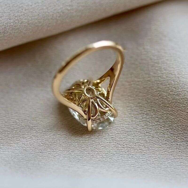 Finger Starry Night Four-Claw Oval Ring for Women, Silver, Niche Design, Light Luxury, Vintage, High-End Feel, Zircon, Jade, Non-Fading