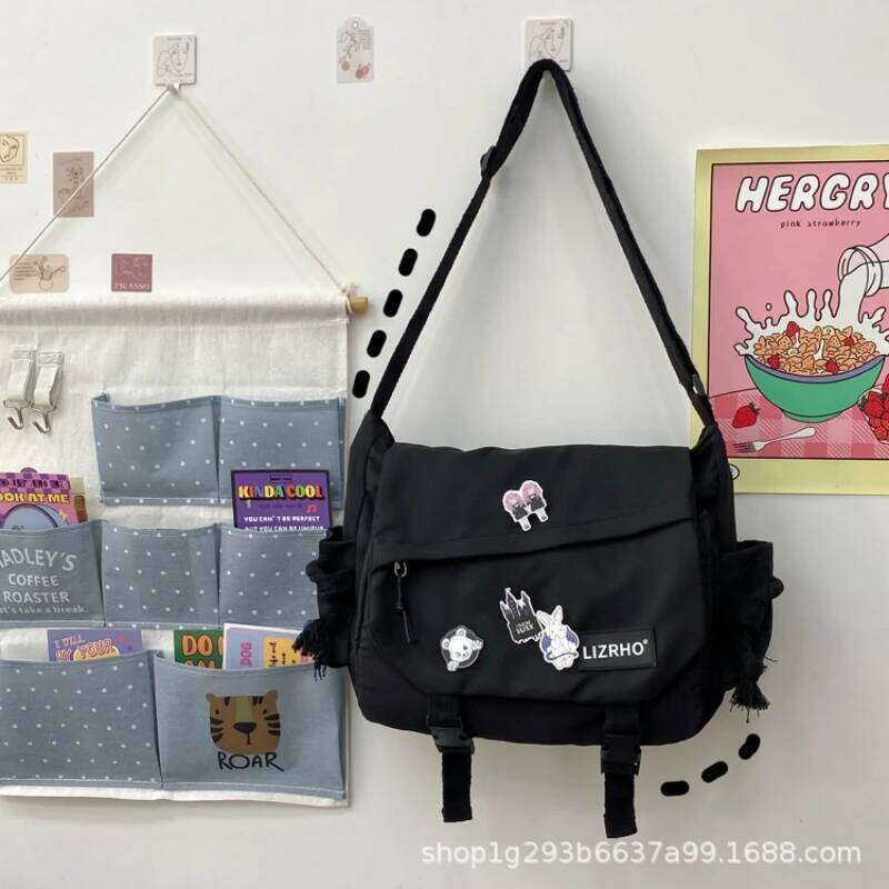 Tide Hundred Japanese Style Male College Students Riding Large Capacity Crossbody Women Class Commuter Bag Random Cute Badge