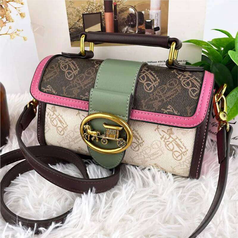 Women's handbag 2023 new high-end leather pillow crossbody small square bag, women's autumn and winter horse drawn cart