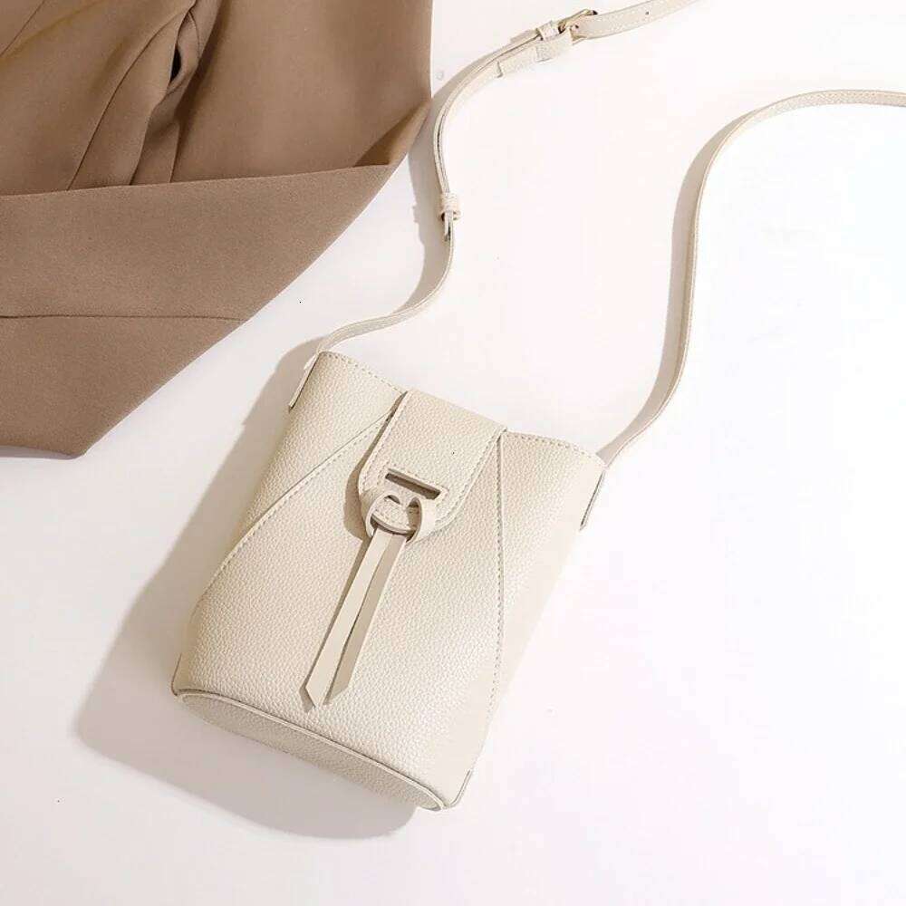 Ladies' Soft Hasp PU Leather Handbag Large Capacity Crossbody for Women Solid Phone Purse Hot Selling Women's Shoulder Bags