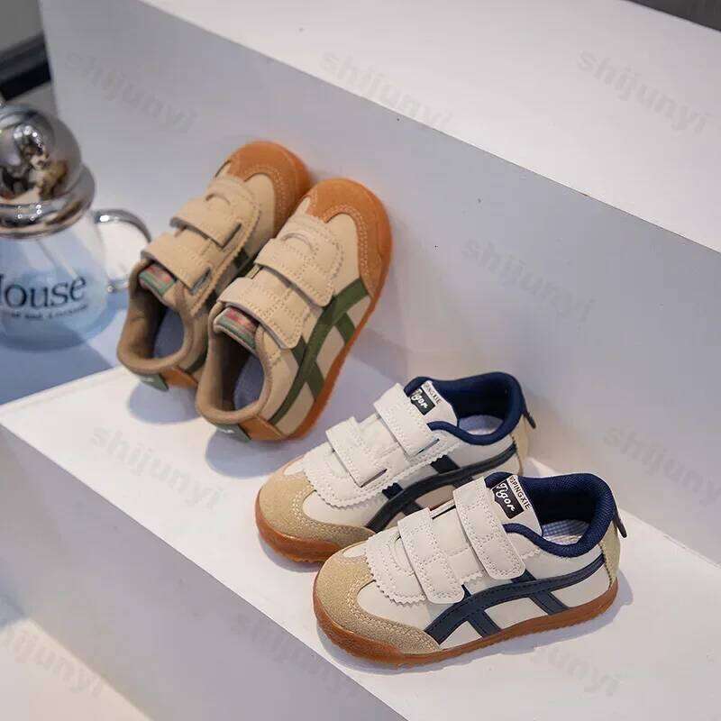 Children's Sneakers Boys Girls Soft Sole Non-slip Casual Student Running Baby Kids School Sports Warm Cotton Shoes Y260128