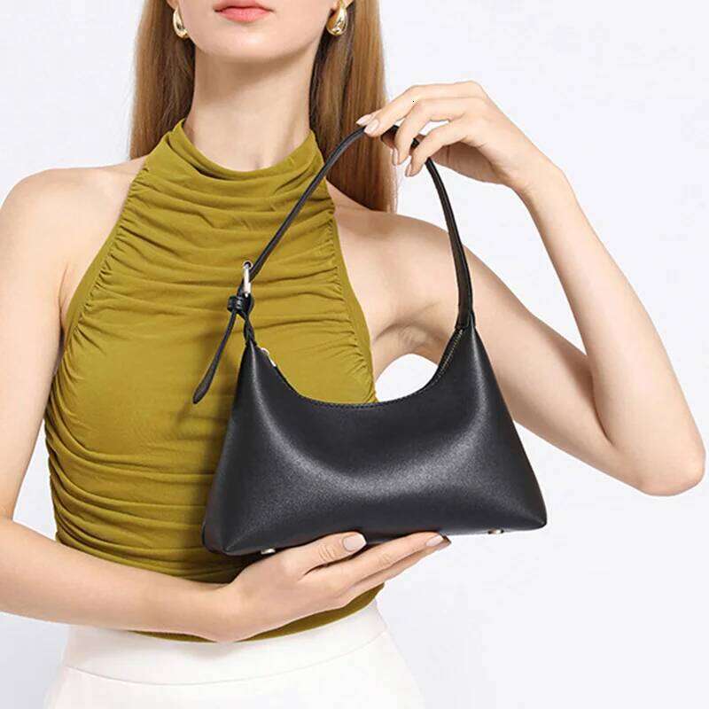 2026 New Commuter Women's Handbag Dumpling Versatile Shoulder Simple Underarm Crossbody Bag Stylish Daily Accessory
