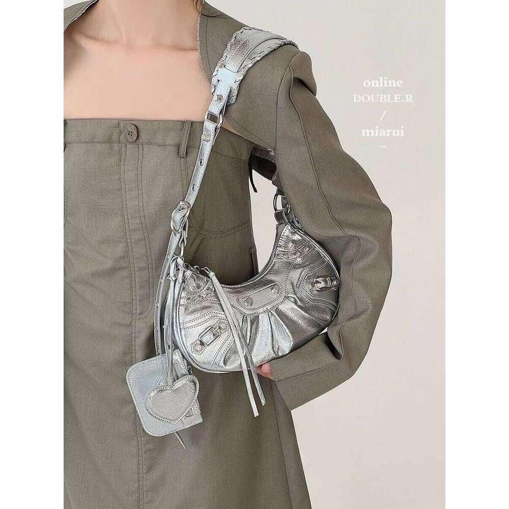 2026 Spring Hot Selling Maillard Retro Small Spicy Girl Y2K Wasteland Style Vintage Leather Shoulder Armpit Bag