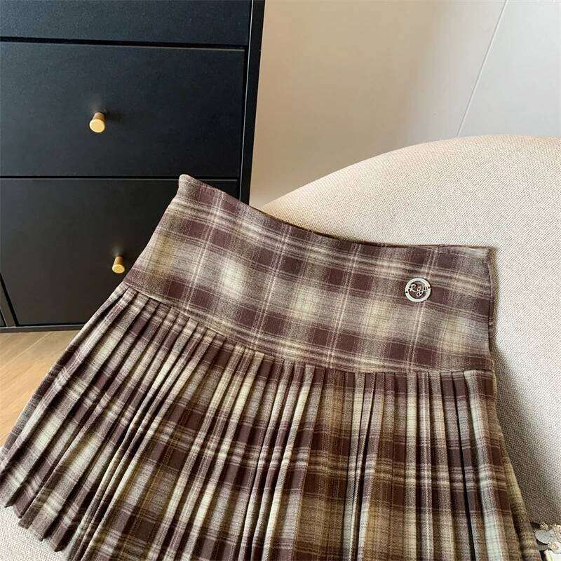 Vintage Brown Plaid Preppy Style Spring Summer Women A-line Short Pleated Y2k Red Patchwork High Waist Mini Skirt Harajuku XJ260131
