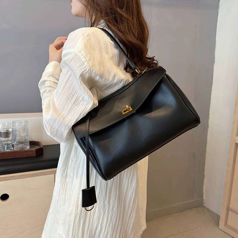 Luxury Brand Messenger Soft Leather Brown Suede Hand Held Totes Gold Buckle Women Shoulder Bags Lady Trend Satchel