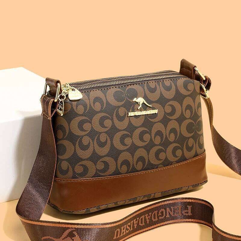 New women's handbag, trendy fashion, retro letter print, top-handle and shoulder versatile casual crossbody bag, mom bag