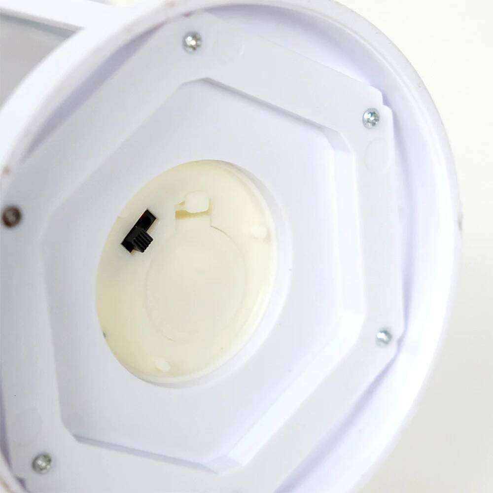 NEW European Candlestick Iron Star Pendant Lantern Candle Holder Vintage French Moroccan Home Christmas Bedroom Party Decoration Y260131