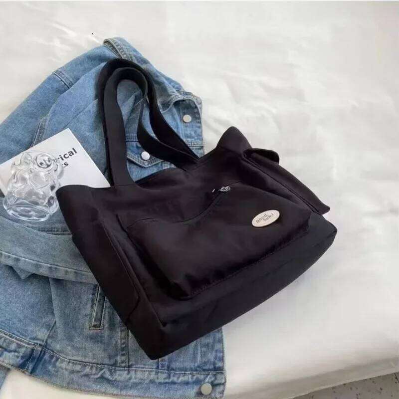 Women's Fashion Shoulder Class Large Capacity Student Tote 2024 New Canvas Commuter Handbag Women Bag