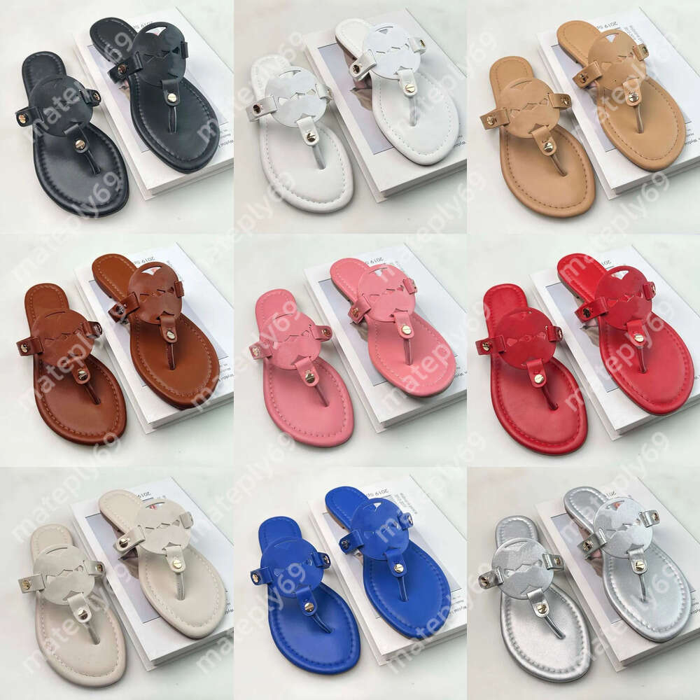 2026 10A Toryliness Burchlys With Womens Designer Torysburchly Slides Fashion Summer Beach Casual Designer Slippers Top Quality Black White Sandals Box Da9