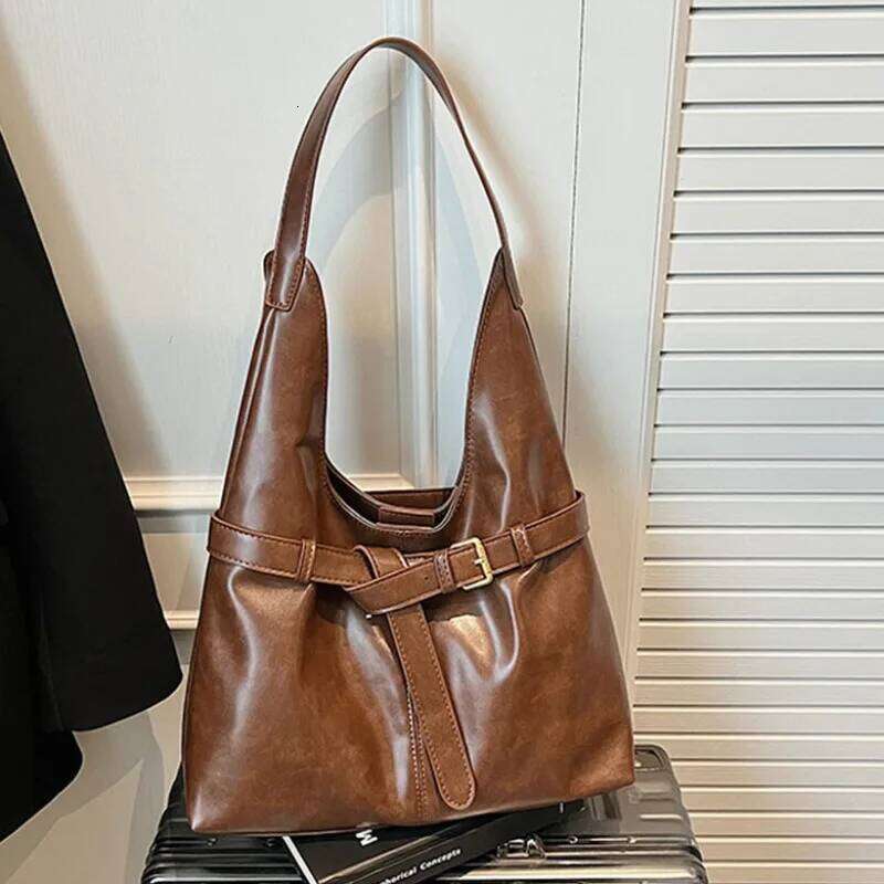 New Autumn and Winter Versatile Simple Shoulder Popular Tote Large Capacity Retro Bag Women XJ260130