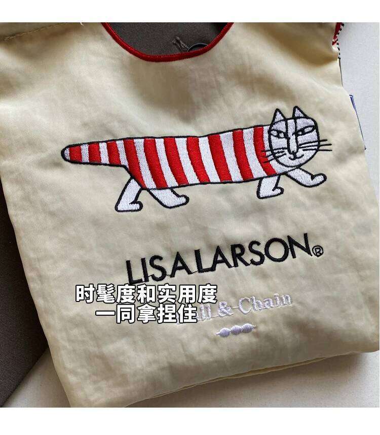 Embroidered canvas women; light single shoulder bag for spring and summer; cross-body handbag.