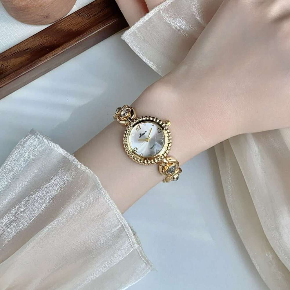 With Box small Dial Dainty Women's Thin Design Gold Strap Digital Face Bracelet Watch Vintage Free gift