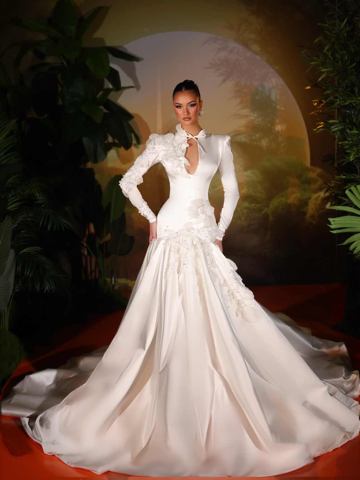 Fashion Long Sleeve Wedding Dresses Modern 3d Flowers Appliques A Line Bridal Dress Floor Length Bride Gowns Customized