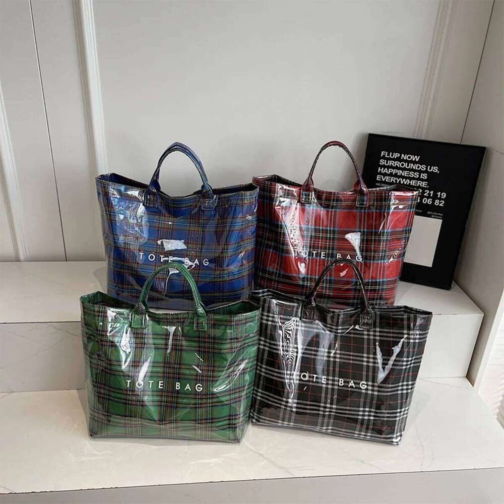 Fashion Geometric Tote Bag Clear Overlay Letter Print Large Capacity Velcro Internal Zipper Pocket for Commute Shopping XJ260130