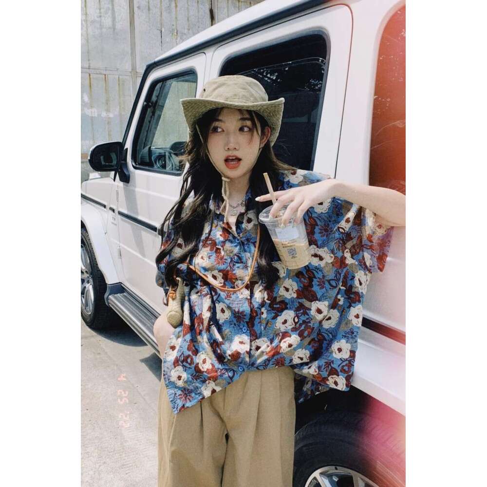 Hawaiian Floral For Women Summer Beach Hong Kong Style Loose Niche Retro High-End Feel Short Sleeve Chic BF Shirt