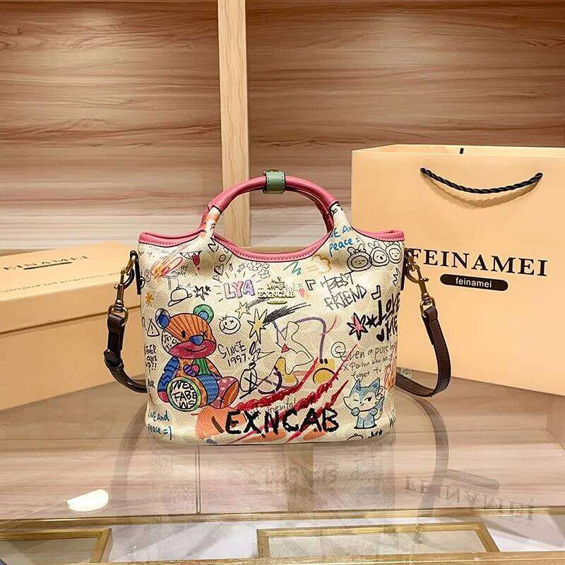 Brand Women's Graffiti 2025 New High end Fashion Multi functional Designer Shoulder Crossbody Bag Handbag