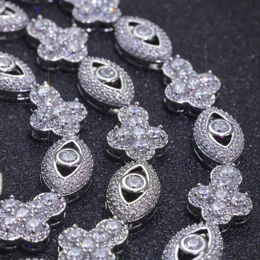 2026 Bling Diamond Cross Necklace with Eye Design Men Hip Hop Jewelry Micro Pave Cubic vvs moissaniteia Silver Plated Cuban Chain Gift