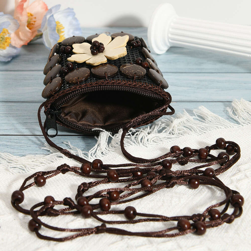 Unique Ethnic Style Coconut Shell Handwoven Crossbody Women's Bag