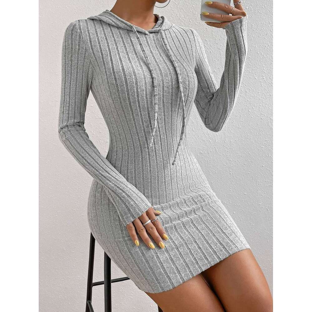 2024 women's hooded sweatshirt dress for autumn winter, high waist, fashionable temperament, slimming and hip hugging skirt XJ260131