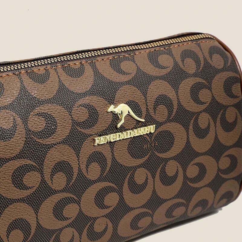 New Women's Handbag, Trendy Ladies' Crossbody Fashionable Shoulder Bag, Pillow Style with Wide Strap, Large Capacity