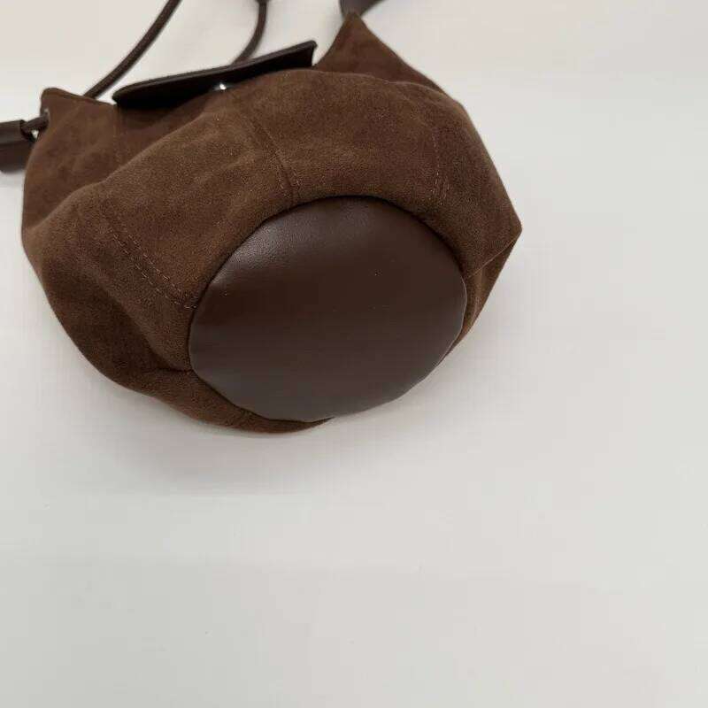 Niche pumpkin-shaped Instagram-inspired vintage suede crossbody Autumn/winter premium bucket bag for commuting XJ260131