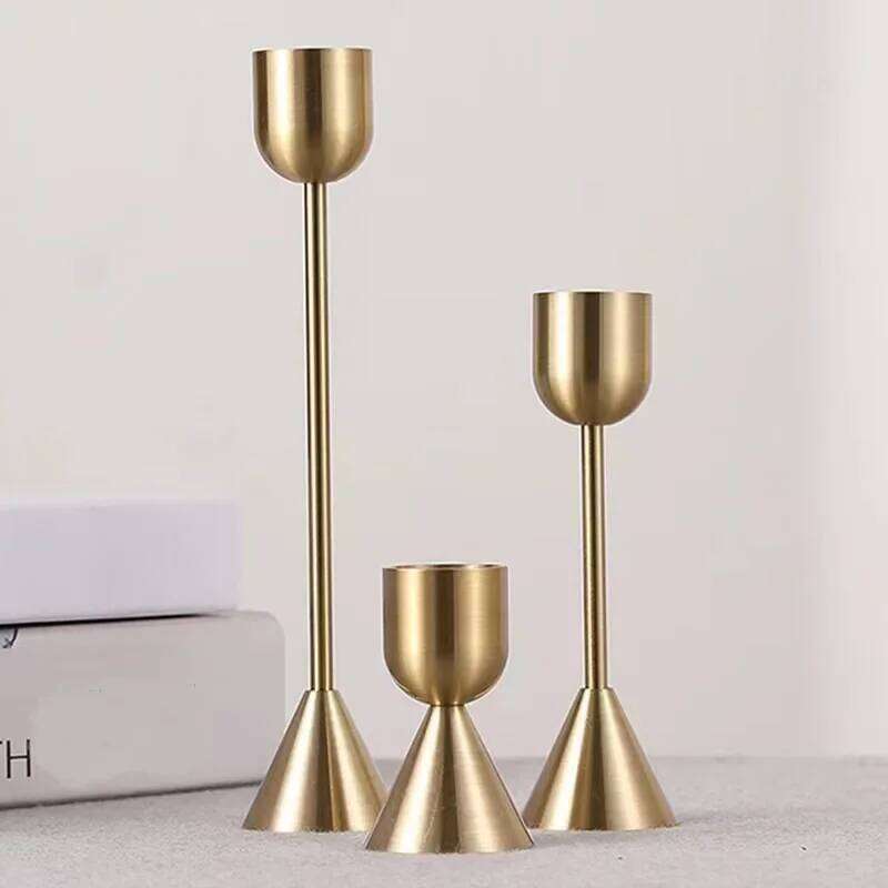 Luxury Golden Color Metal Holders Candlestick Wedding Table Candle Stand New Year Bar Party Candelabra Home Decorations Y260131