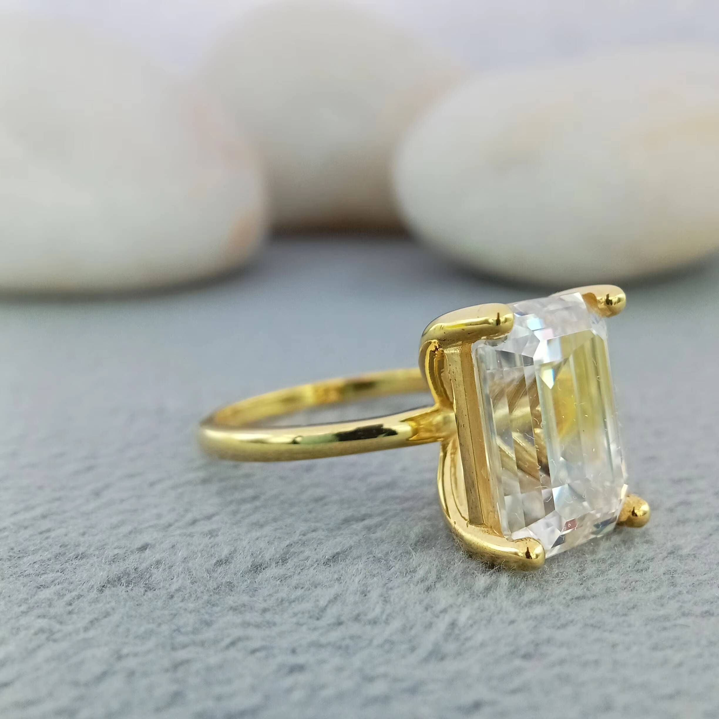 Emerald Cut 20 CT Solitaire Engagement Ring 14K/18K Solid White Yellow Gold VVS Lab Grown Diamond Fine Jewelry Wedding Ring