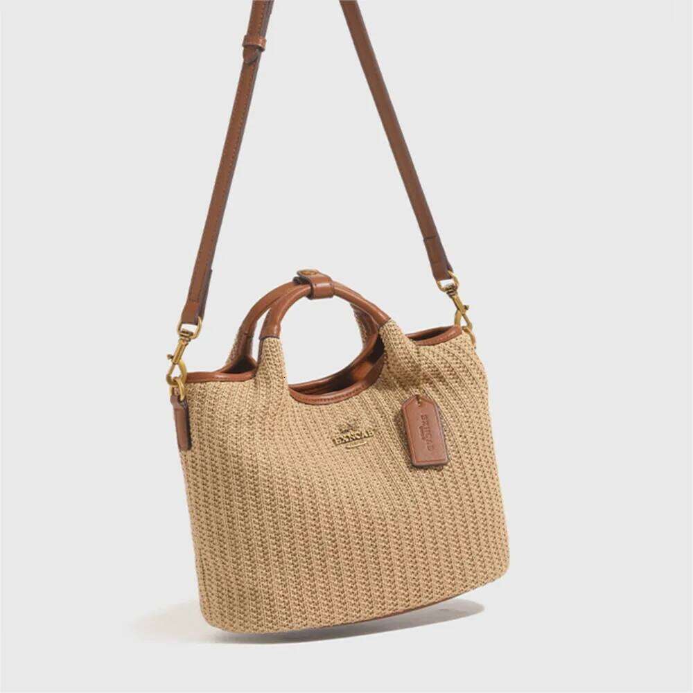 2025 Summer New Bucket Fashionable Retro Women's Versatile Large Capacity Straw Woven Bag Single Shoulder Cross