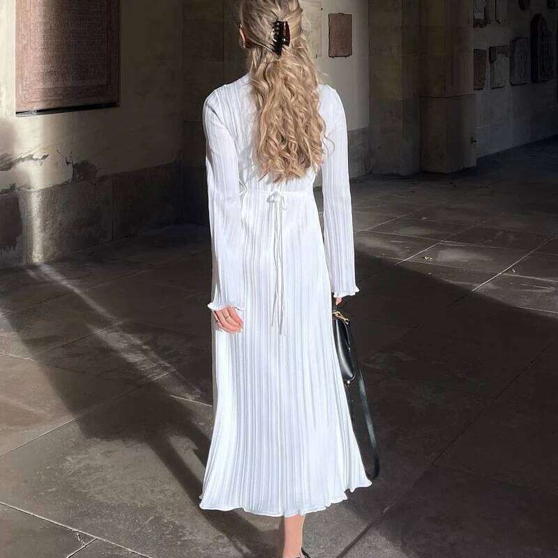 Fashion Knitted Long Female Casual Retro High Waist Rib Sweater Bodycon Dress Lady Holiday Party Outfits 2025 New XJ260131