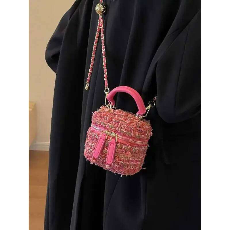 Ladies' Mini Handheld Bucket Bag 2025 Spring Summer New Sparkling One Shoulder Bags Casual Versatile Grid Chain Crossbody Pack XJ260131