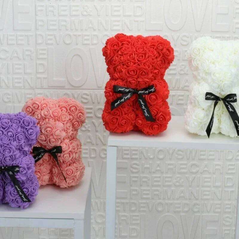 New Home Decoration Gifts Creative Eternal Rose Hug Bear Romantic Valentine's Day Christmas Flower Decor Y260131